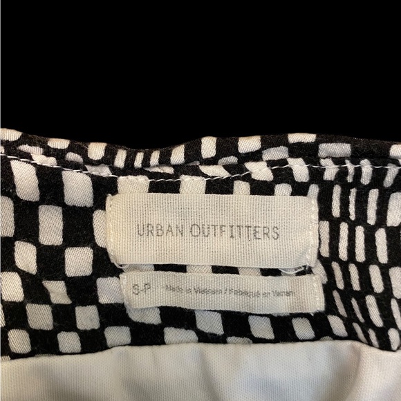 Urban Outfitters Women’s Geometric Design Dress, Size SP - Picture 7 of 7